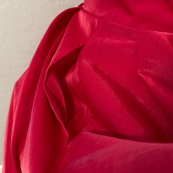 NEW CHRISTNA WU SZ 16 CLARET RED FORMAL ORGANZA TIE BACK BALLGOWN WITH POCKETS - Picture 5 of 13